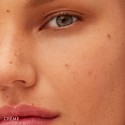 Westman Atelier Vital Pressed Skincare Blurring Talc-Free Setting Powder Crème