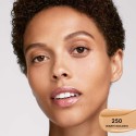 Fenty Beauty Soft’Lit Naturally Luminous Hydrating Longwear Foundation 250