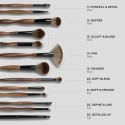 Victoria Beckham 21. Buff & Smudge Brush