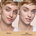Laura Mercier Real Flawless Feathermatte Powder Foundation 2W Crème Caramel​