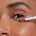 Refy Brightening and Blurring Serum Concealer with Plant-Derived Squalene 16C