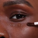 Refy Brightening and Blurring Serum Concealer with Plant-Derived Squalene 22W