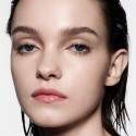 Victoria Beckham Posh Balm Nourishing Lip Shine Fleur