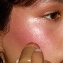 Rhode Pocket Pearl The Mini Shimmery Flush Gemini